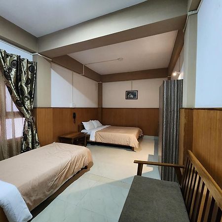 Hotel The Oak Tawang Exterior foto